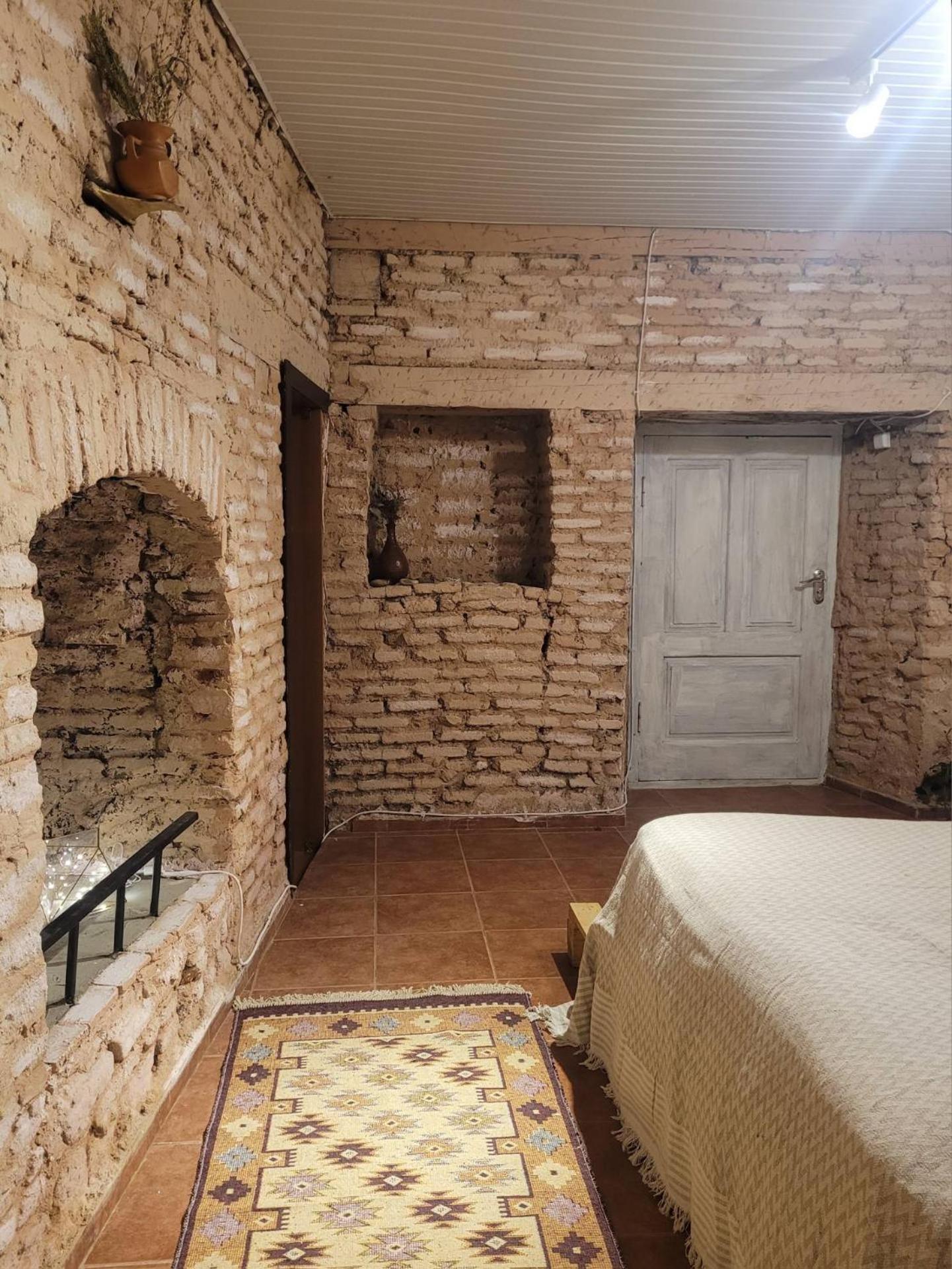 Friends Hostel Tbilisi Bagian luar foto