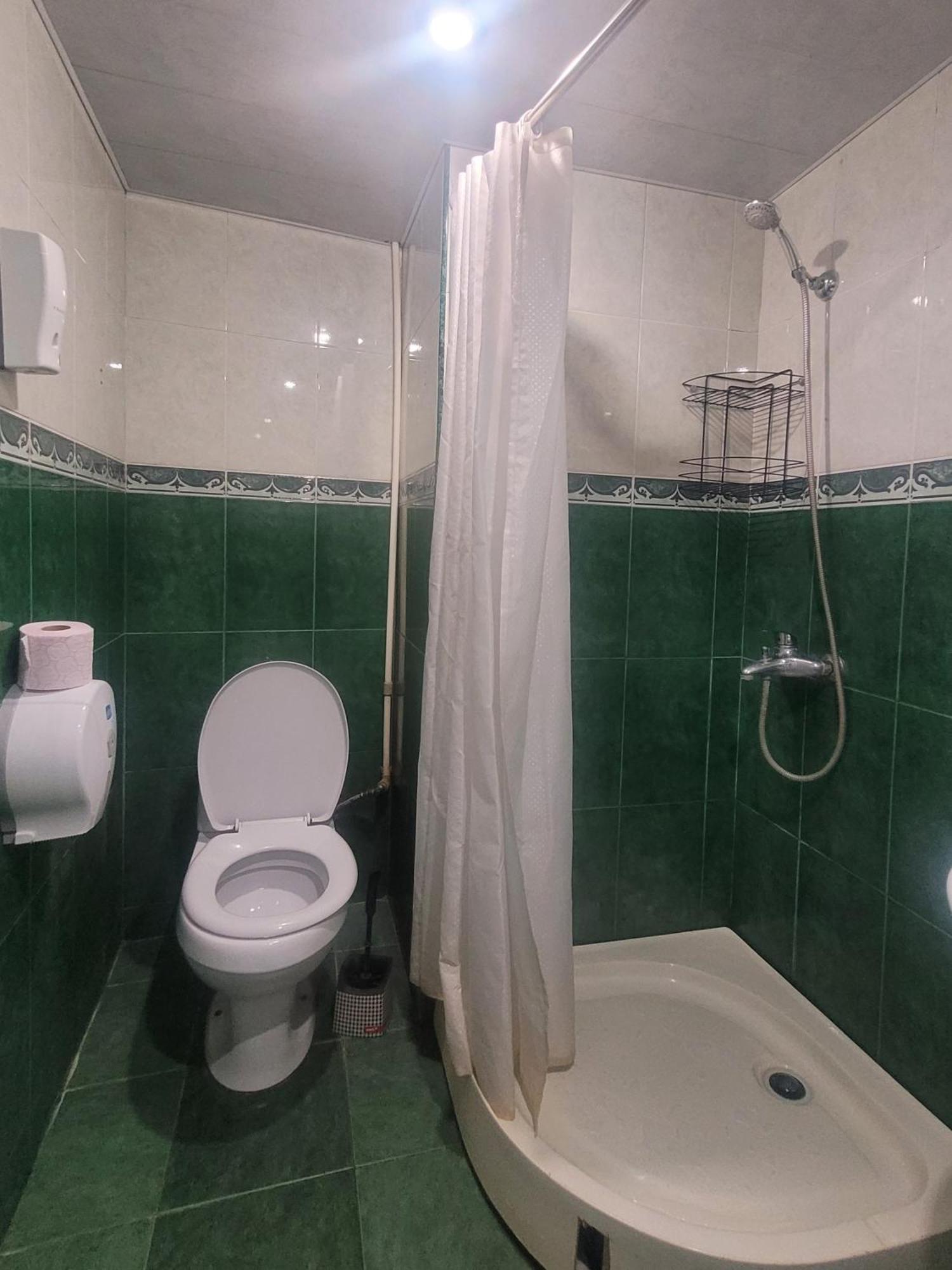 Friends Hostel Tbilisi Bagian luar foto